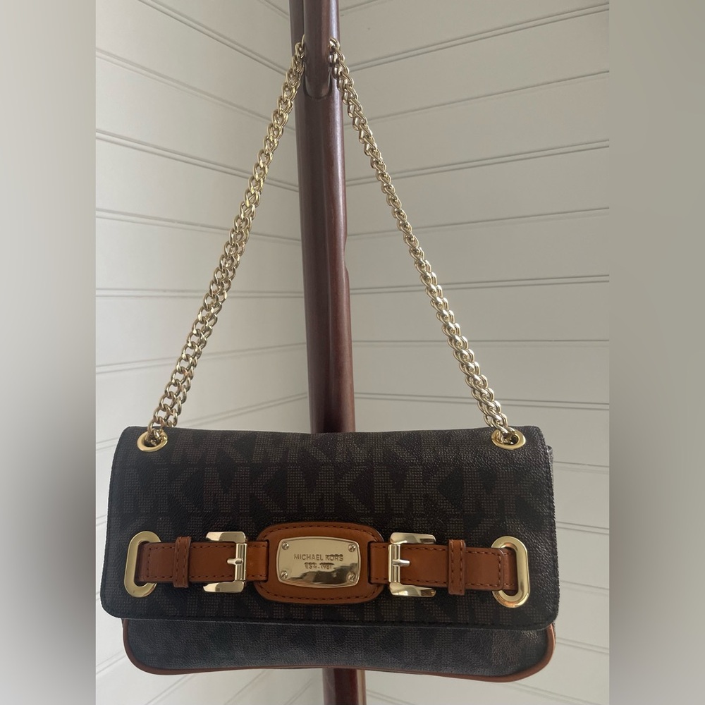 Michael Kors Small Hamilton Signature Logo Shoulder Bag With Gold Chain Strap